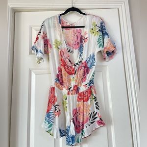 Rip Curl Women's Floral Delilah Gauze Romper Off White Size small